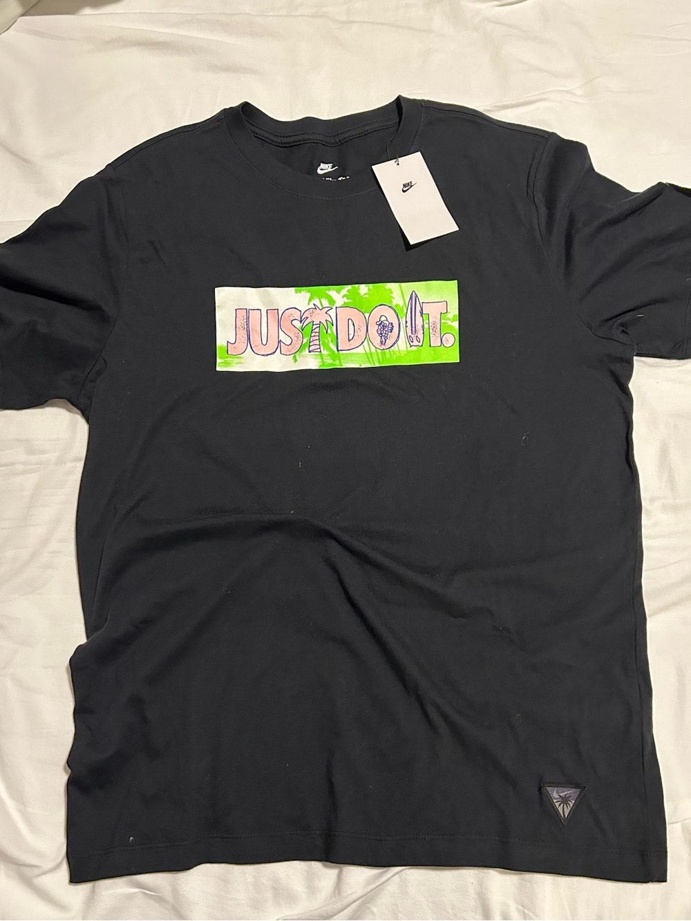 NWT Nike Men’s Black Short Sleeve Tee 'Just Do It' Graphic